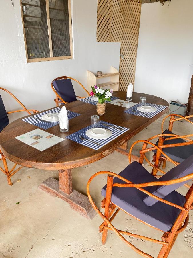 Lighthouse Guesthouse Nungwi Ngoại thất bức ảnh